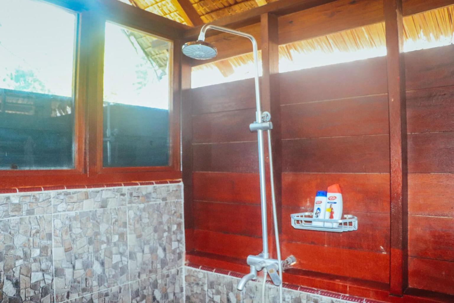 Mentawai Ebay Playground Surfcamp Βίλα Masokut Εξωτερικό φωτογραφία